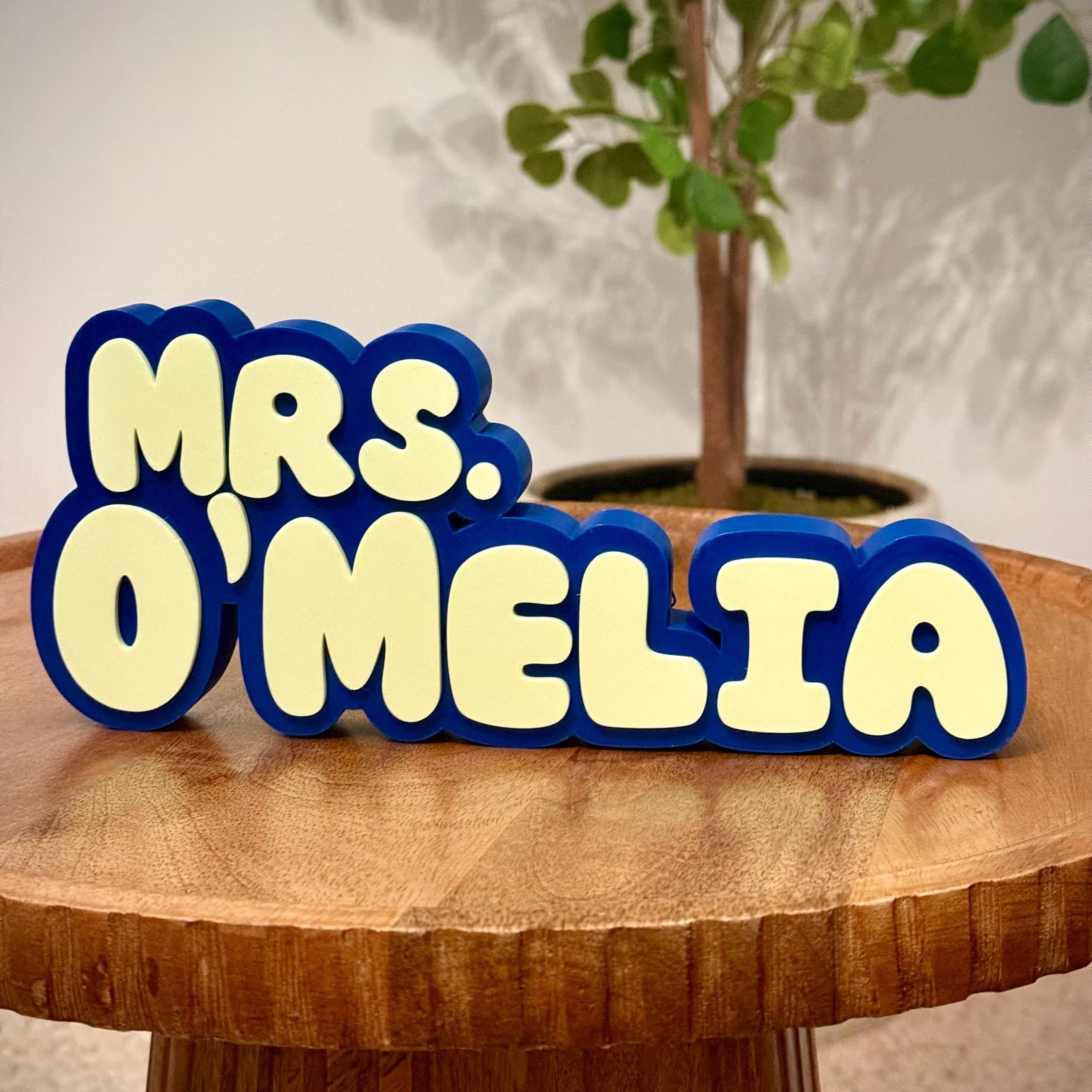 Personalized Back to School Teacher Desk Nameplate| CWGift41