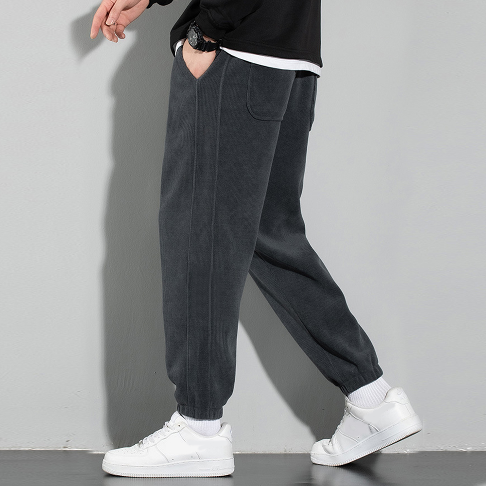 Freizeithose aus samtverdicktem Cord für Herren