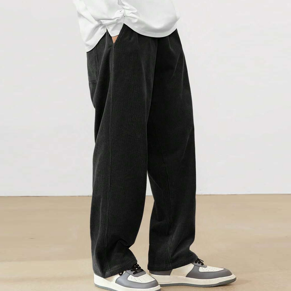 Lässige Cordhose mit weitem Bein und Kordelzug für Herren