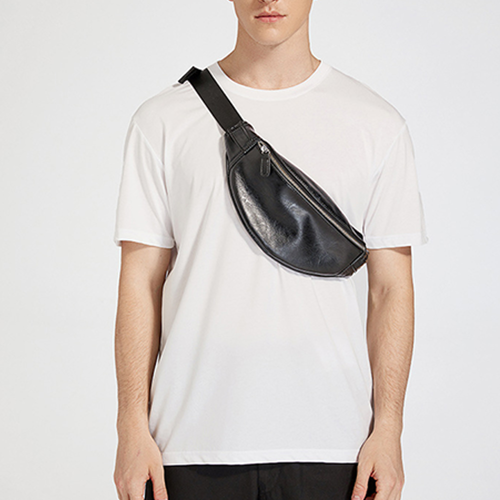 Einfarbiges kurzärmliges T-Shirt mit Rundhalsausschnitt