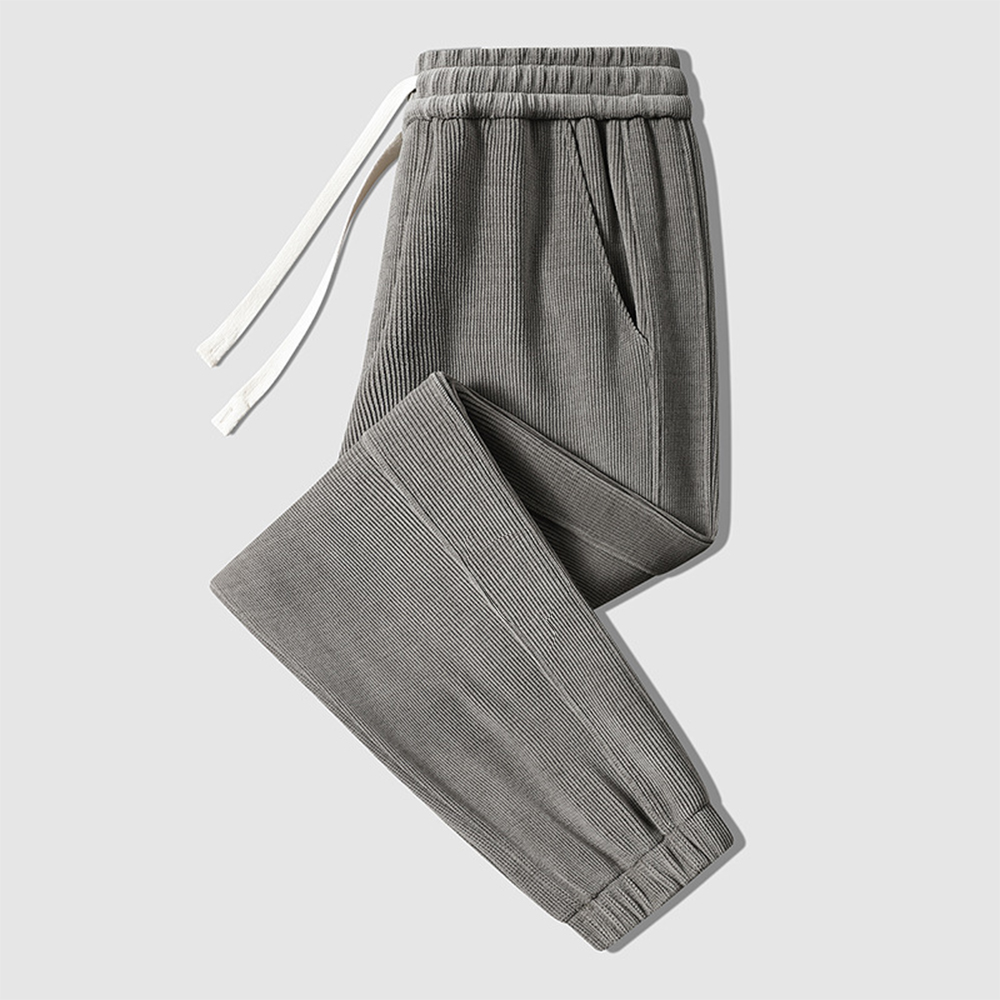 Sportliche Freizeithose für Herren aus Cord und Fleece