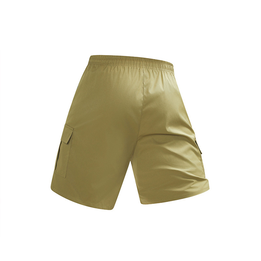 Lässige Shorts mit mehreren Taschen in einfarbiger Optik für Herren