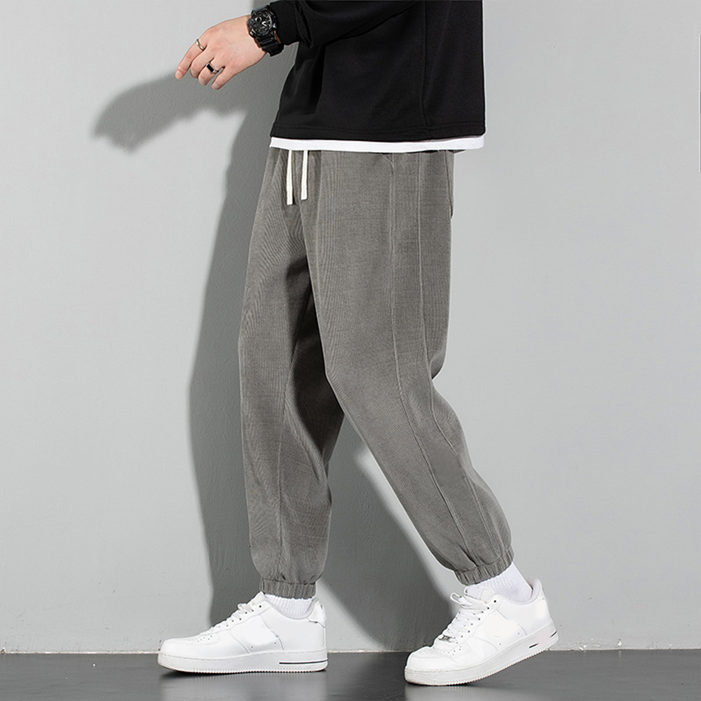 Freizeithose aus samtverdicktem Cord für Herren