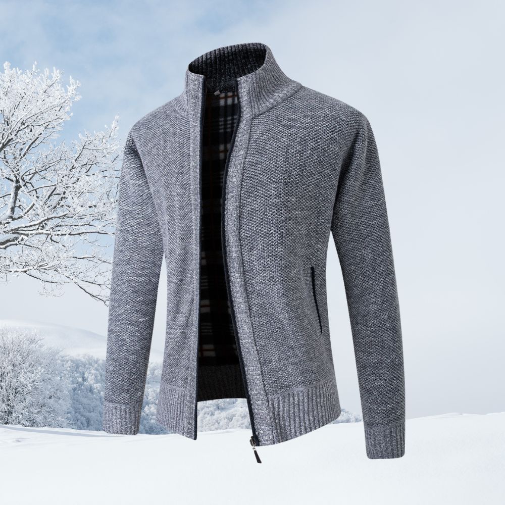 Langärmliger Herrenpullover aus verdicktem Samt mit Stehkragen