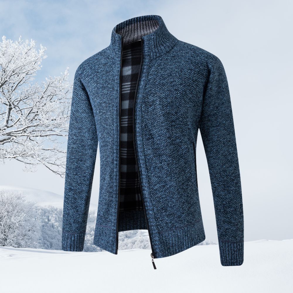 Langärmliger Herrenpullover aus verdicktem Samt mit Stehkragen