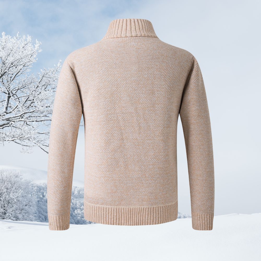 Langärmliger Herrenpullover aus verdicktem Samt mit Stehkragen