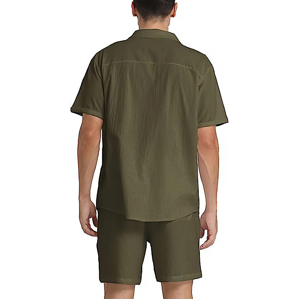 Ensemble deux pièces chemise à manches courtes et short pour homme