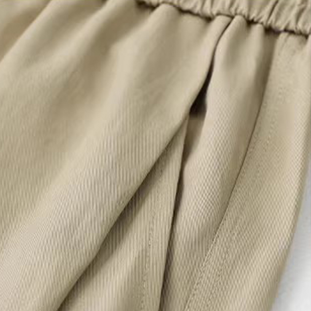 Dünne, atmungsaktive und bequeme Sporthose mit weitem Bein