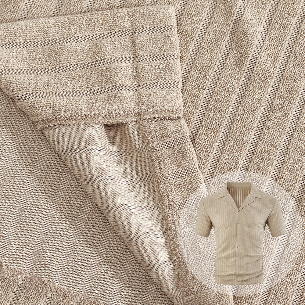 Herren-Jacquardhemd mit vertikalen Streifen und kurzen Ärmeln und Revers