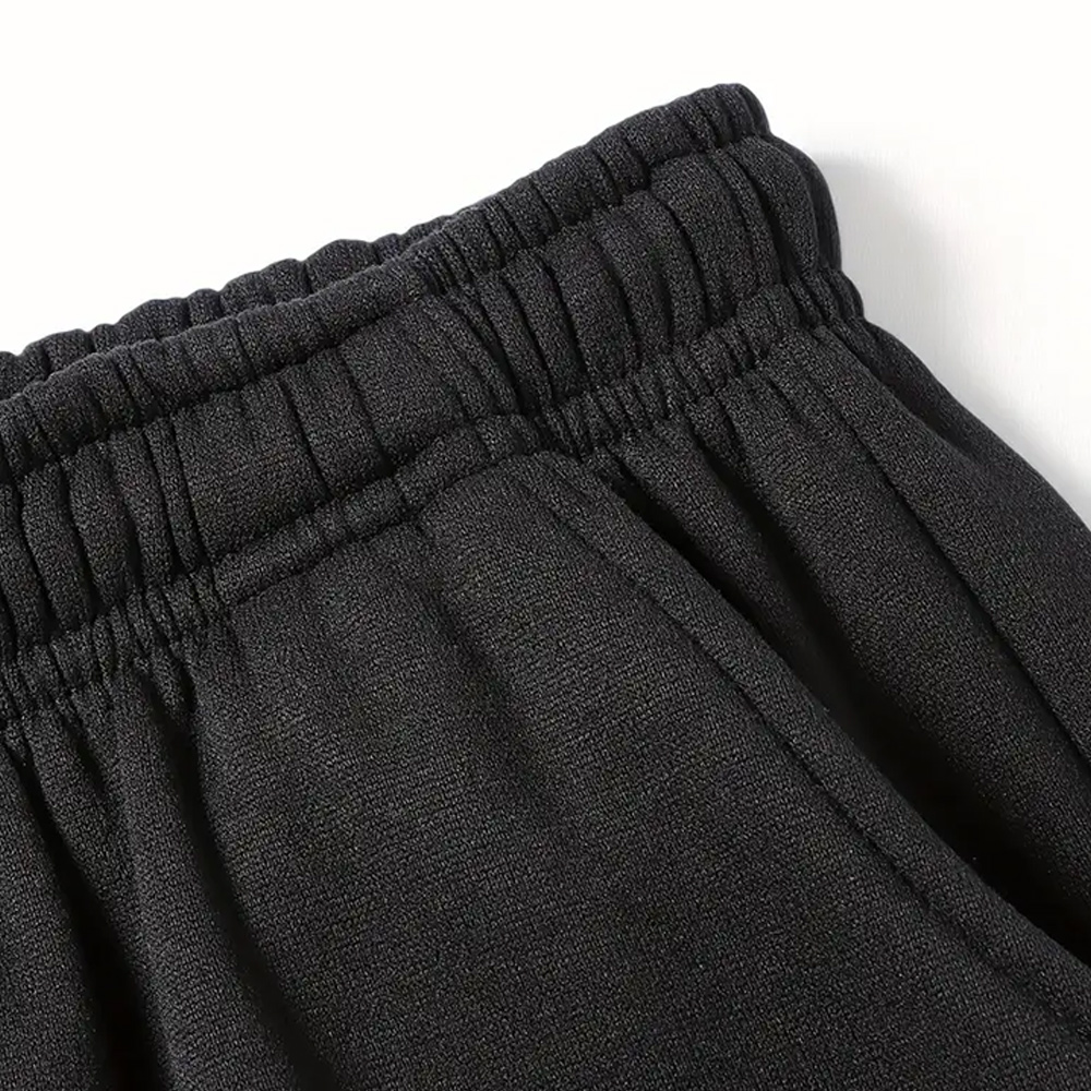 Stilvolles Herren-Set aus Langarm-Sweatshirt und Jogginghose