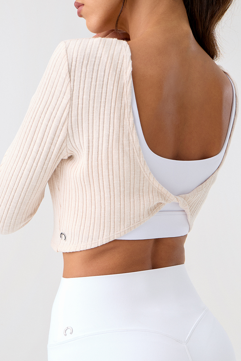 Backless Twist Long Sleeve Top