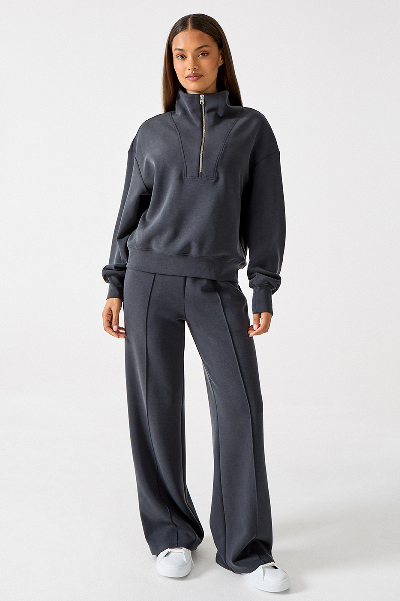 Core Piped Sweatpants