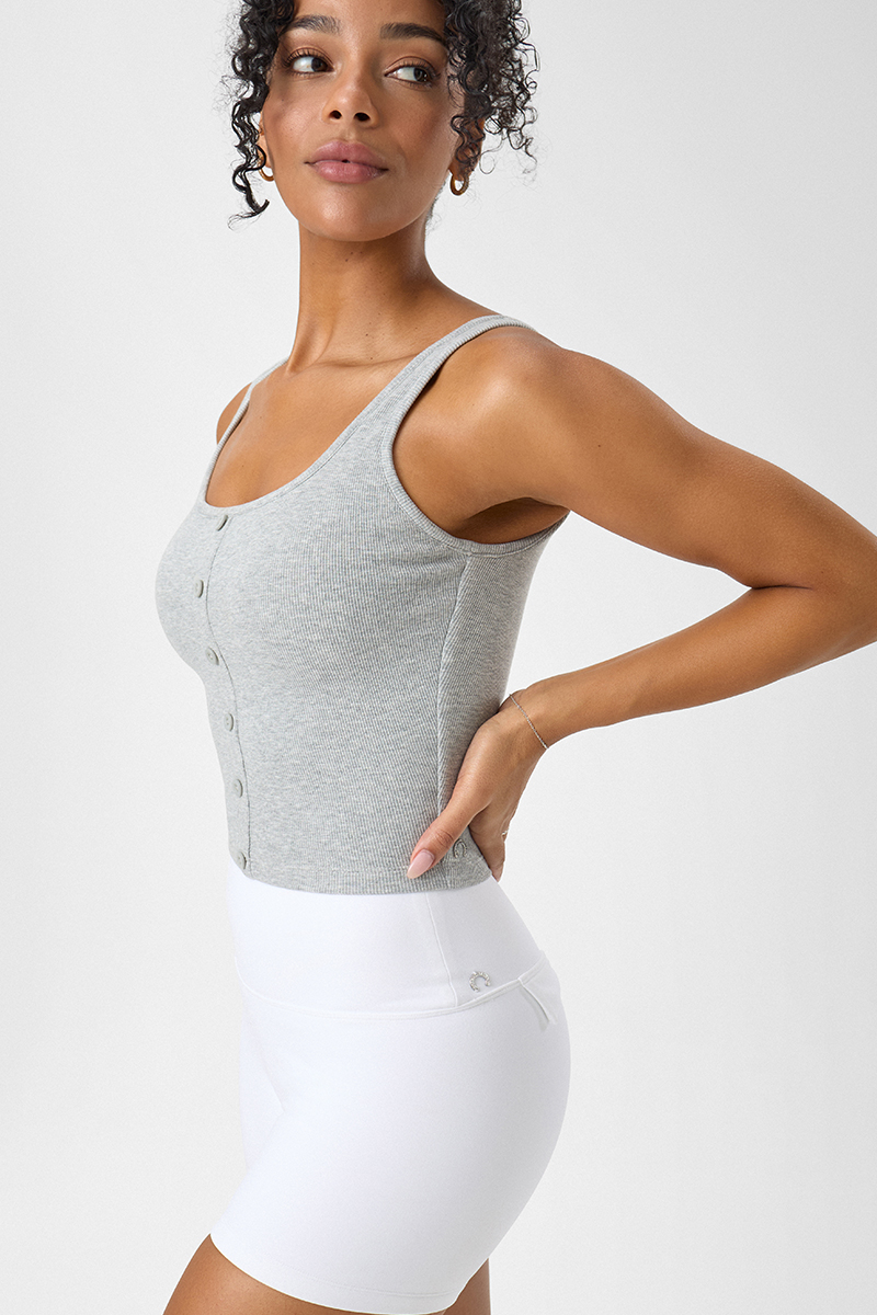 Button Line Tank