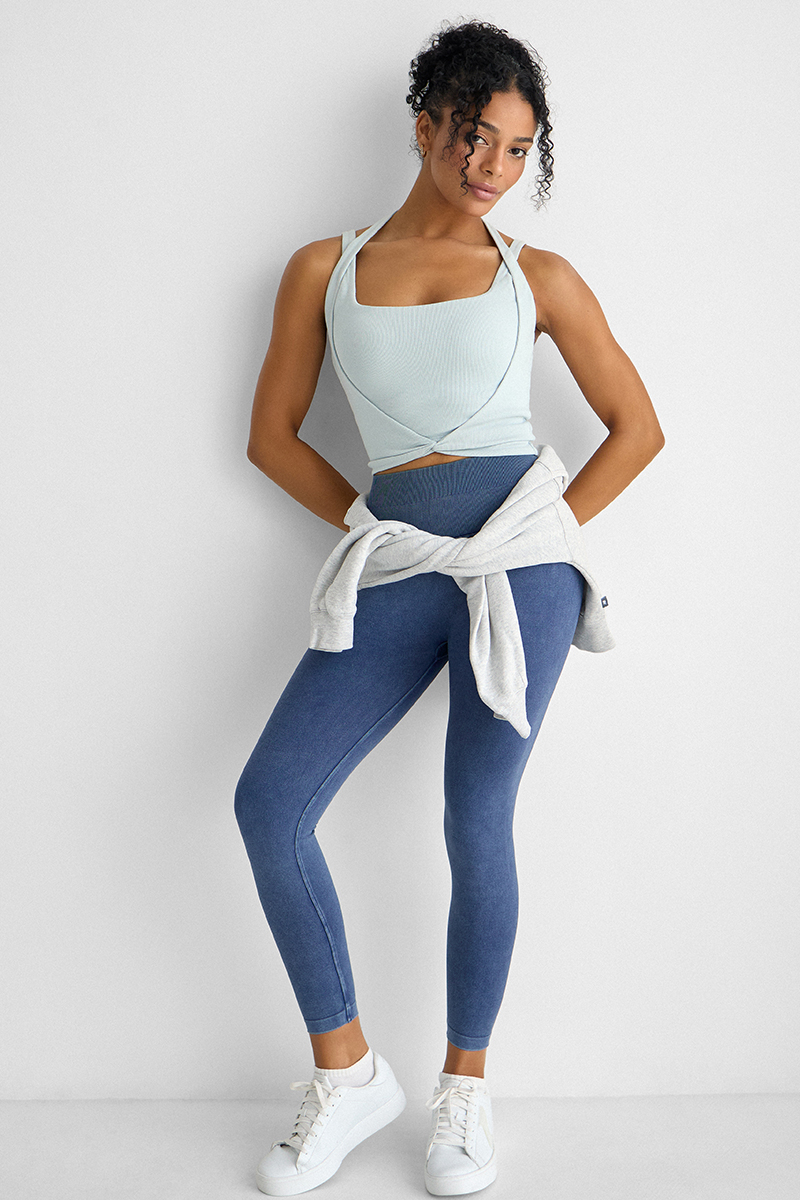 Front Twist Tank