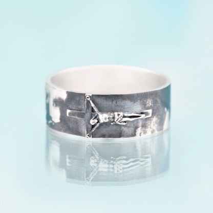 Crucifixion of Jesus Christian Sterling Silver Band Ring
