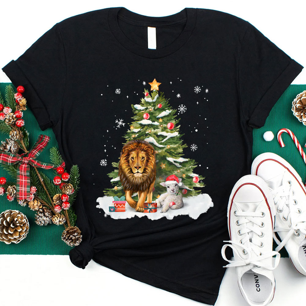 Lamb Of God Lion Christian Christmas T-Shirt