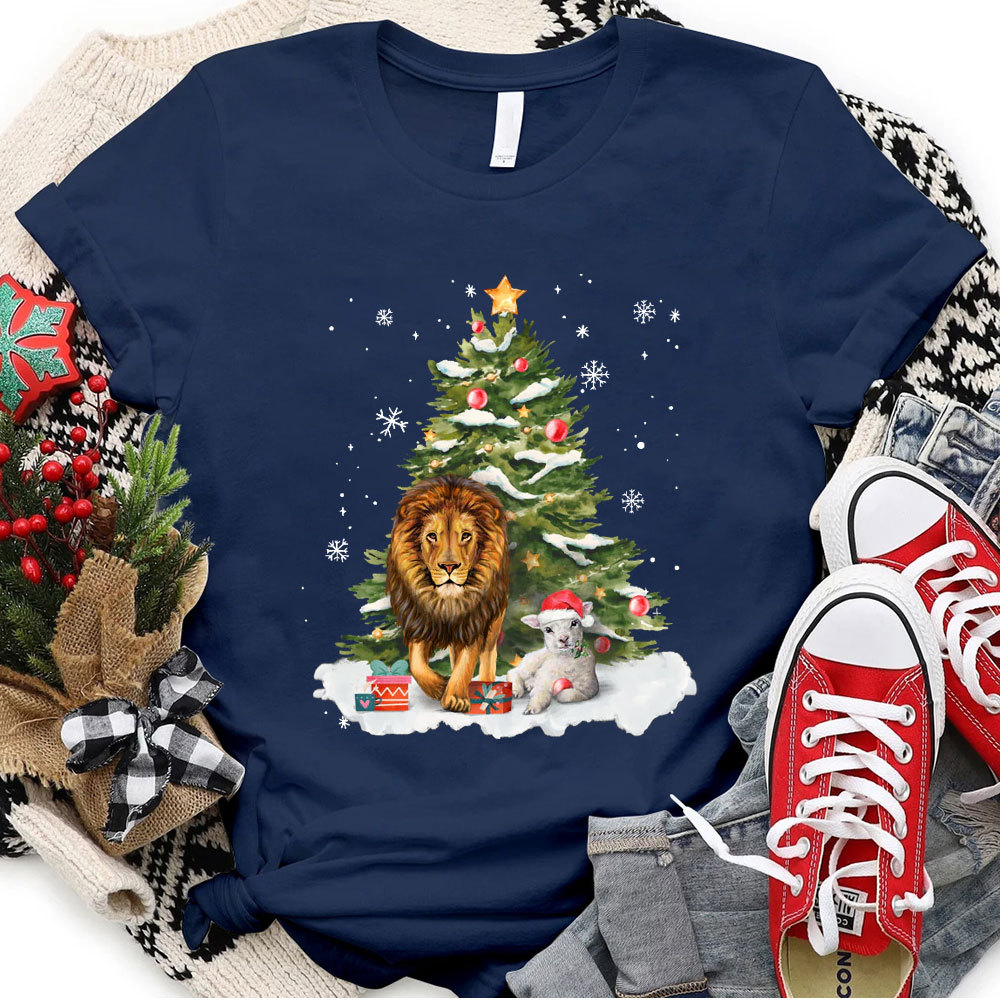 Lamb Of God Lion Christian Christmas T-Shirt