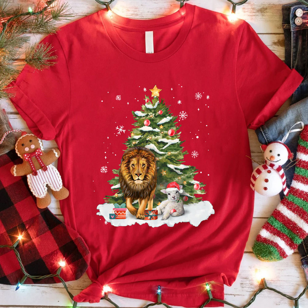 Lamb Of God Lion Christian Christmas T-Shirt