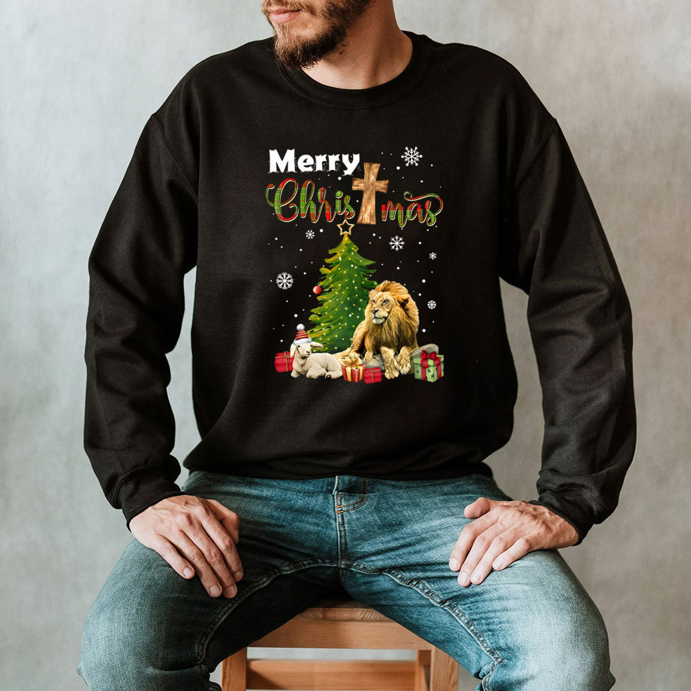 Merry Christmas Jesus Lion And Lamb Christian Christmas Sweatshirt