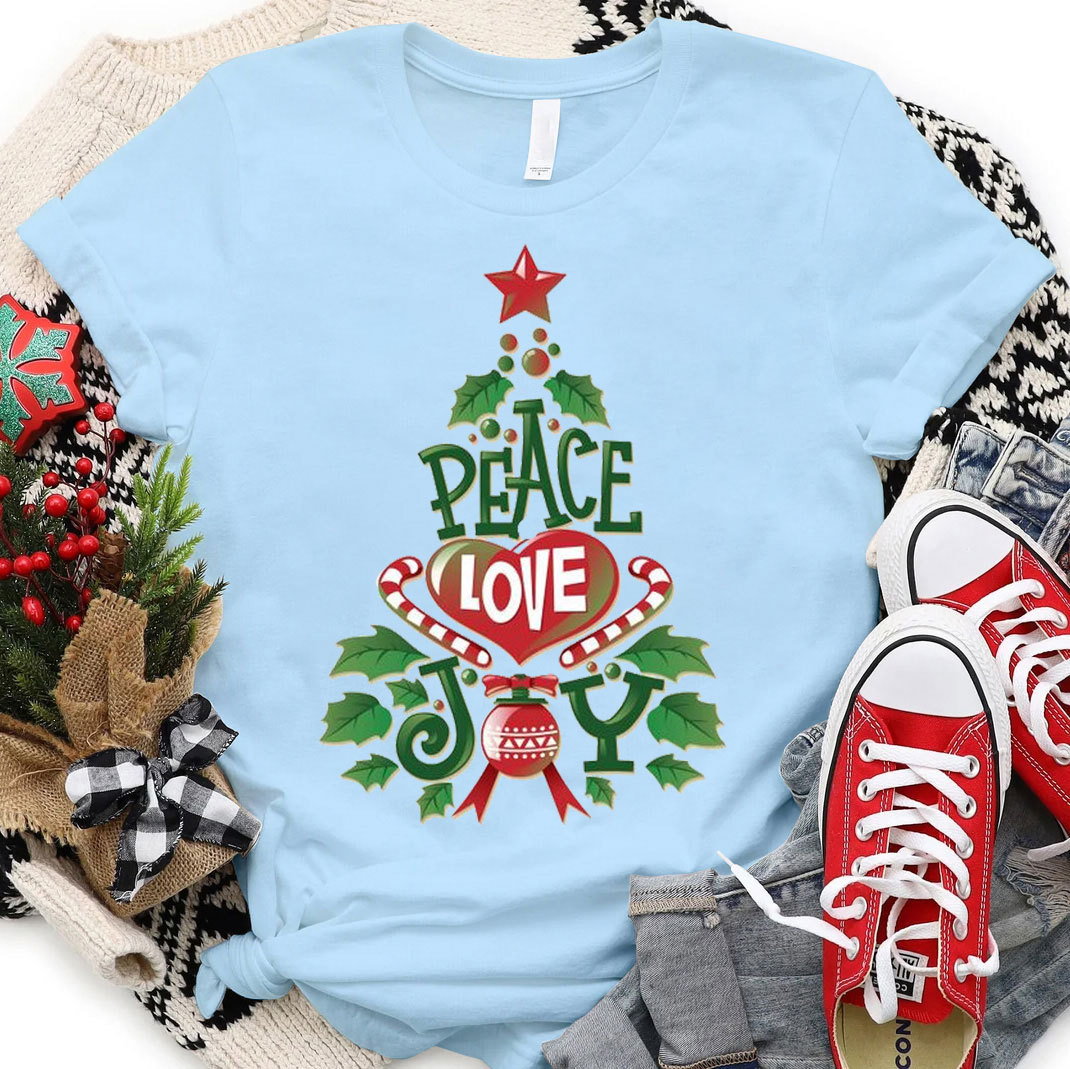 Peace And Love Christian Christmas T-Shirt