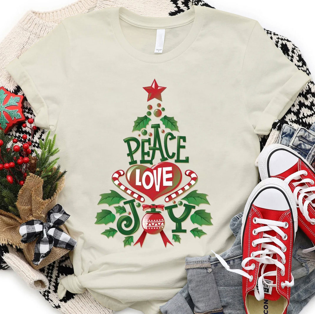 Peace And Love Christian Christmas T-Shirt
