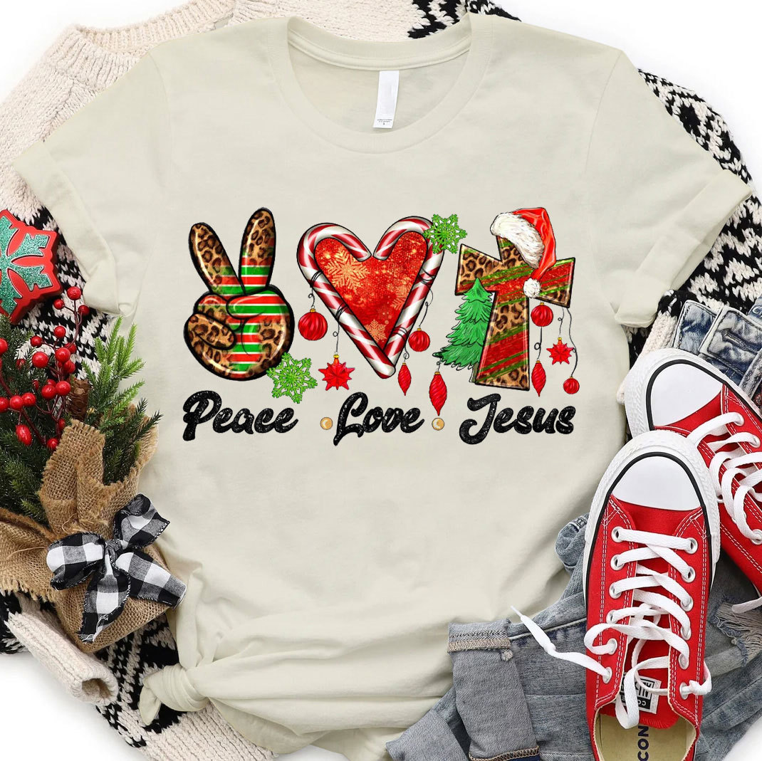 Peace And Love Christian Christmas T-Shirt