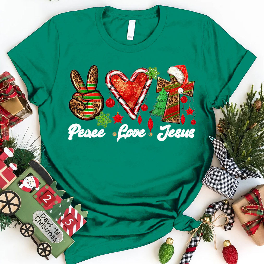 Peace And Love Christian Christmas T-Shirt