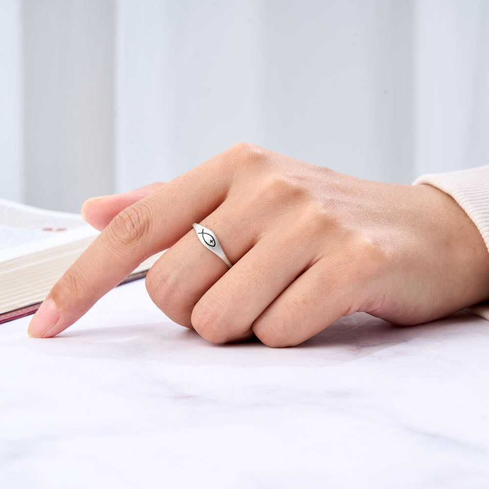The Fish Christian 925 Sterling Silver Ring