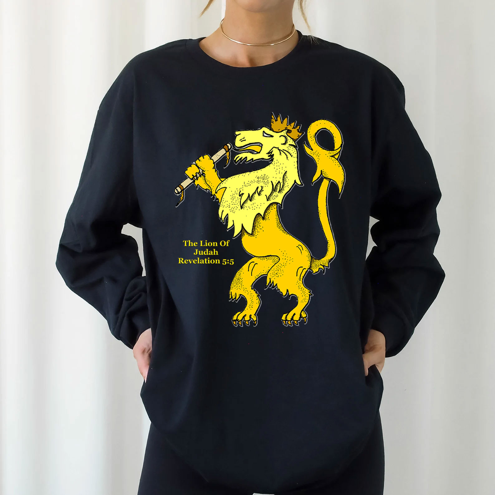 The Lion Of Judah Revelation  5:5 Christian Long Sleeve T-Shirt