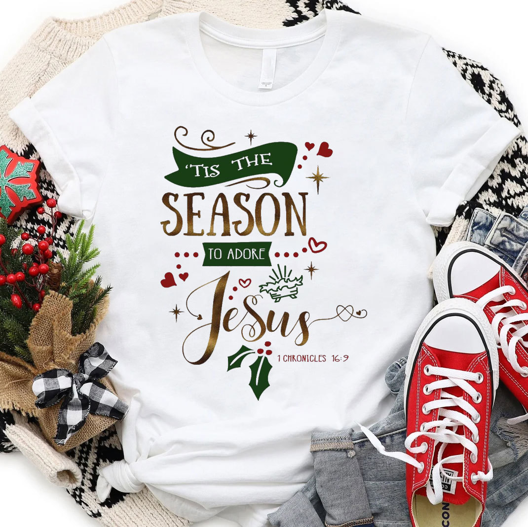 This The Season To Adore Jesus Christian Christmas T-Shirt