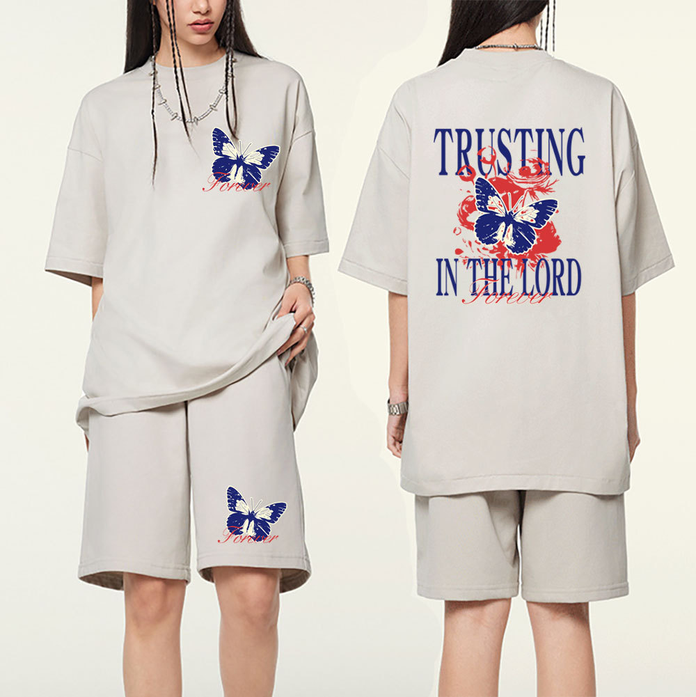 Trusting In The Lord Christian Washed T-Shirt & Shorts