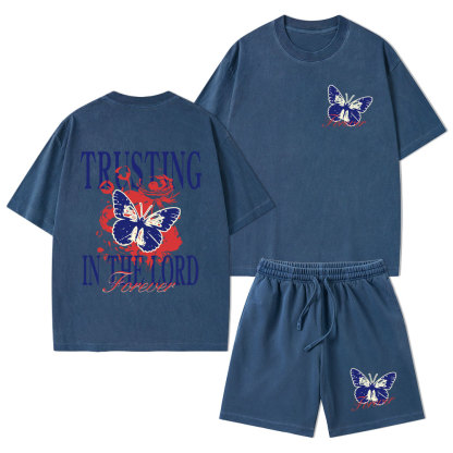 Trusting In The Lord Christian Washed T-Shirt & Shorts