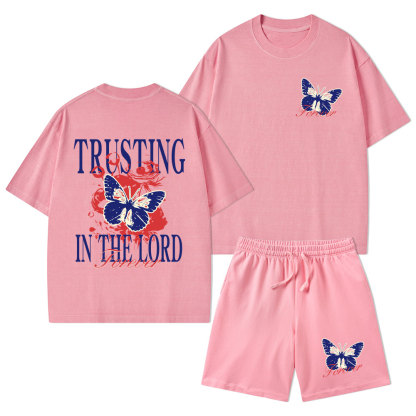 Trusting In The Lord Christian Washed T-Shirt & Shorts
