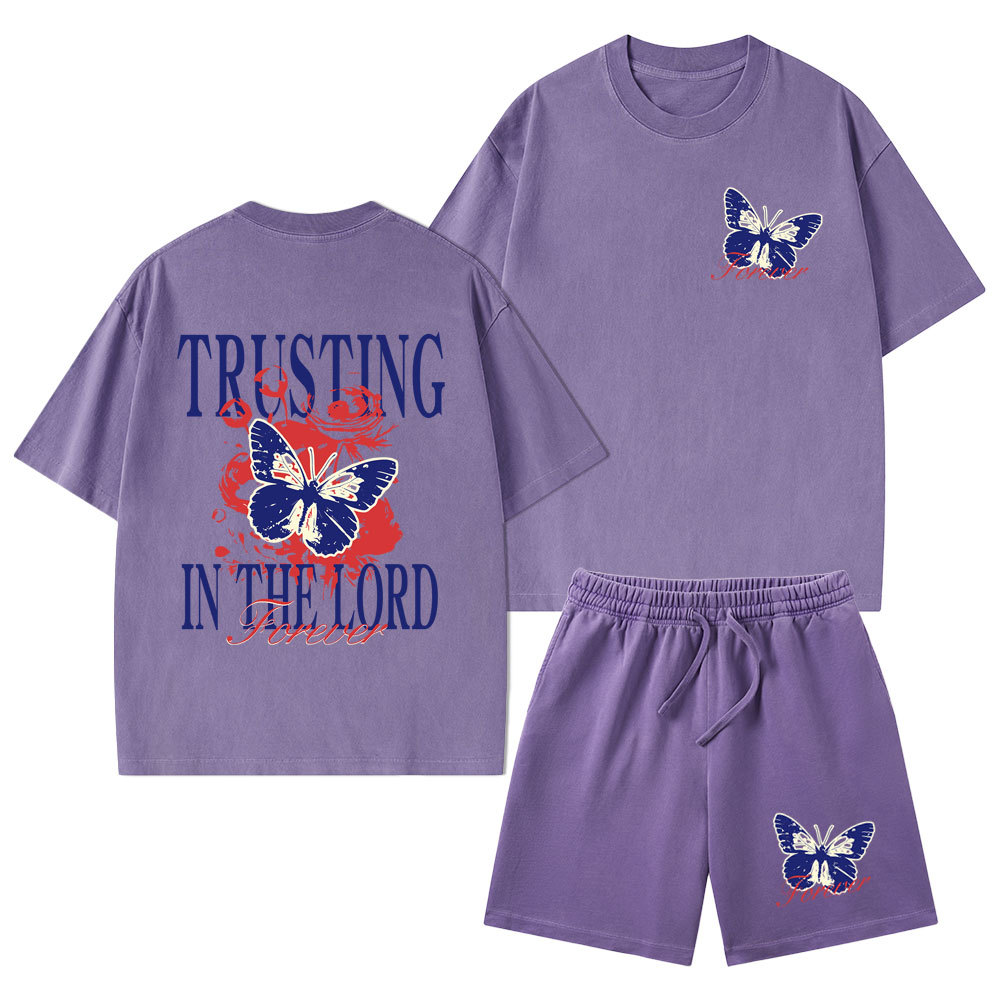Trusting In The Lord Christian Washed T-Shirt & Shorts