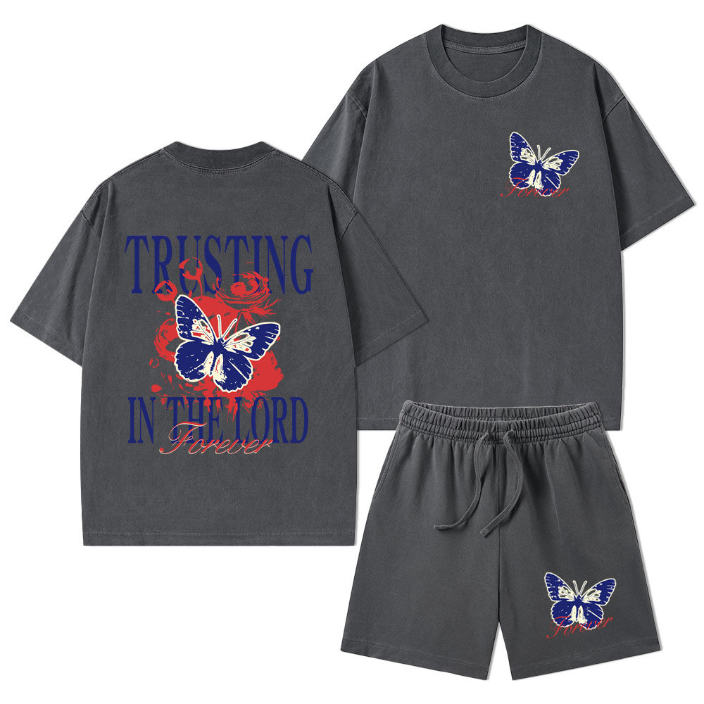 Trusting In The Lord Christian Washed T-Shirt & Shorts