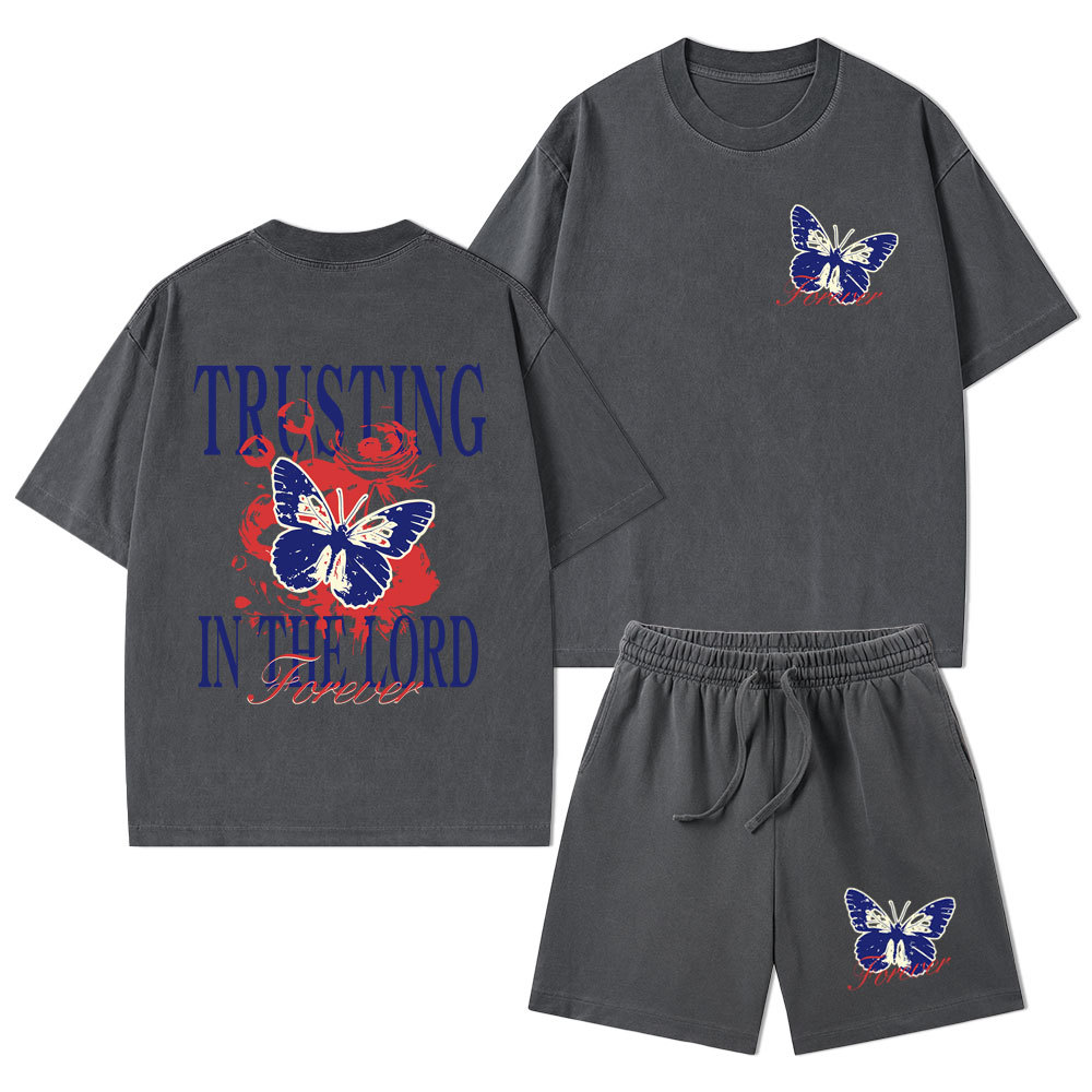 Trusting In The Lord Christian Washed T-Shirt & Shorts