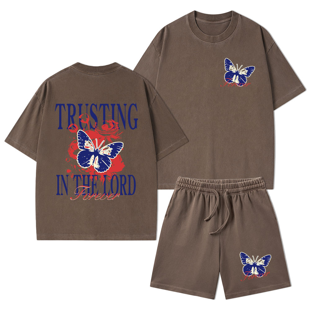 Trusting In The Lord Christian Washed T-Shirt & Shorts