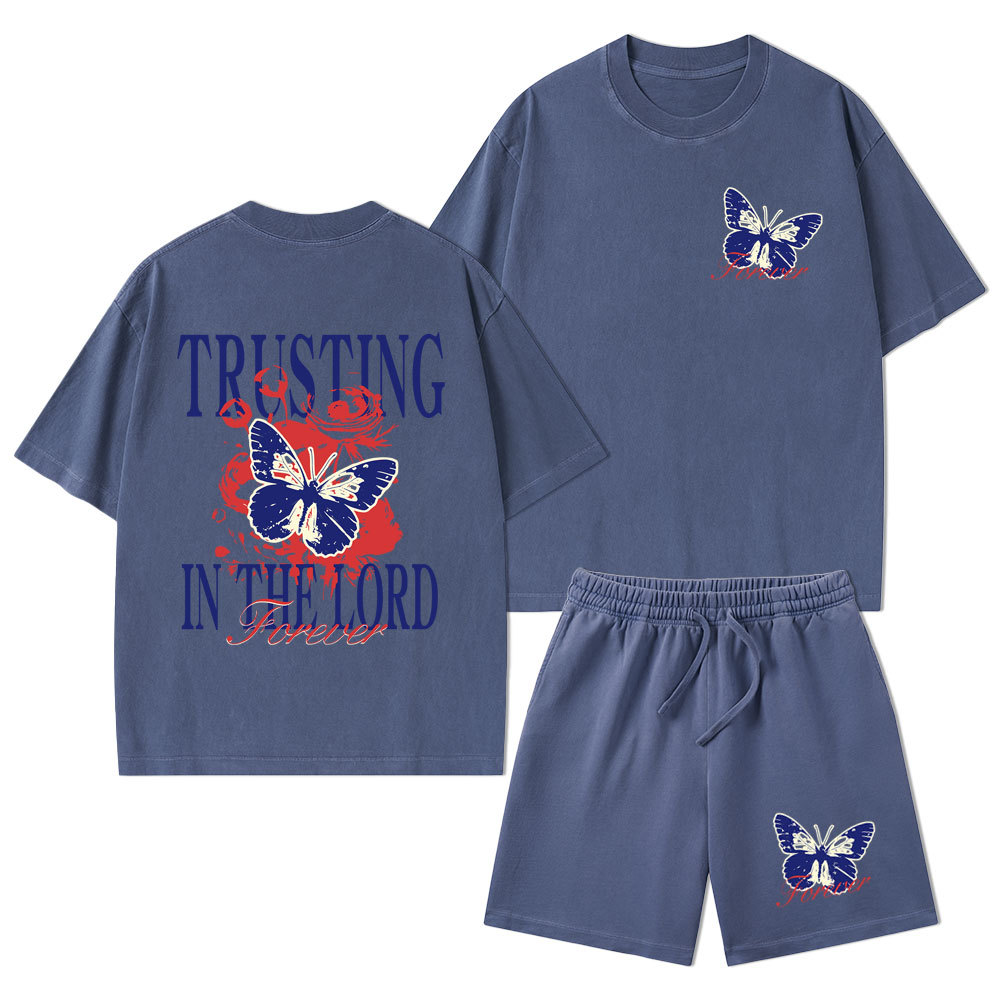Trusting In The Lord Christian Washed T-Shirt & Shorts