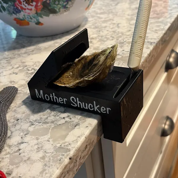 【2025 New Christmas Gift】2-in-1 Oyster Safety Shell Opener Holder