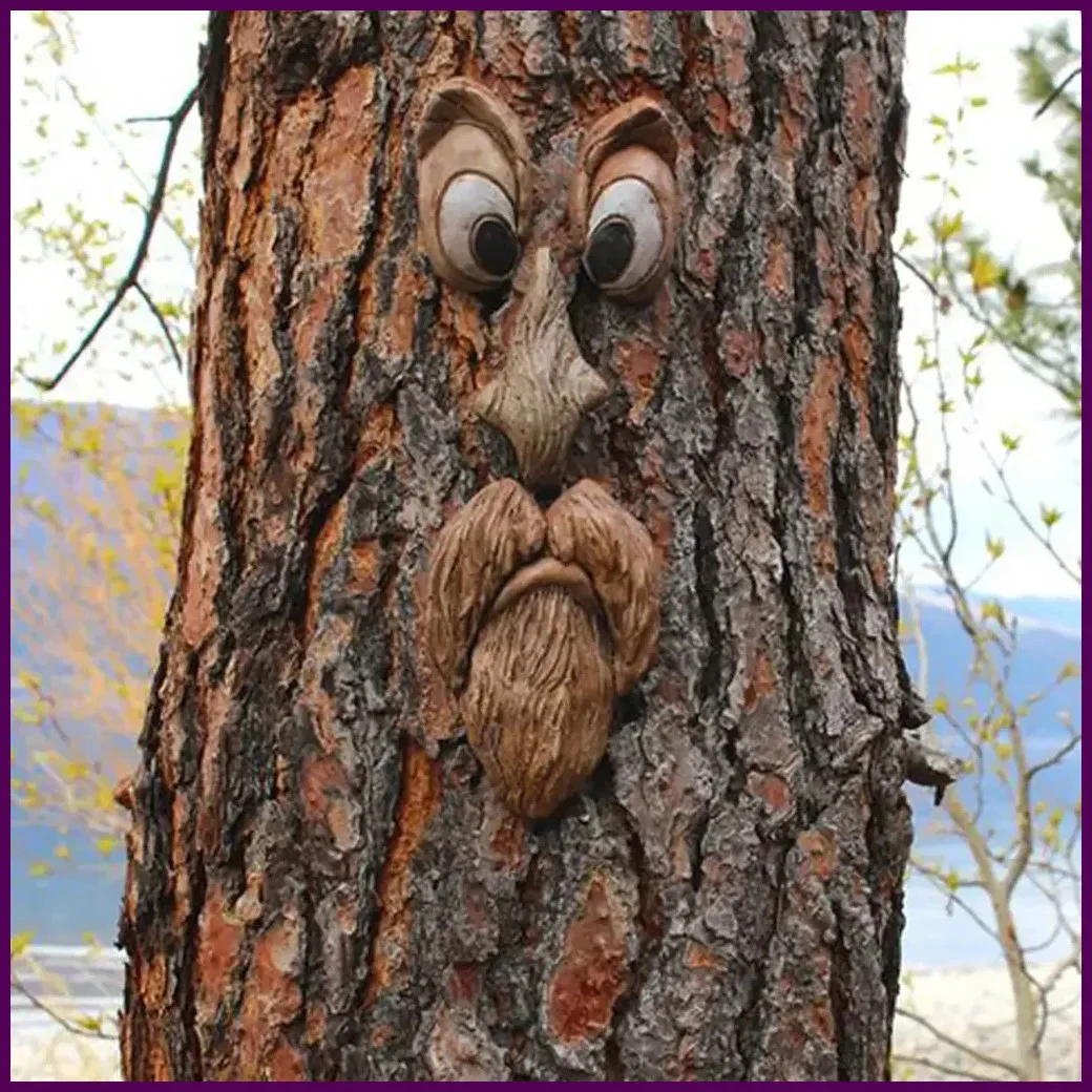 Funny Tree Face: Goofy Outdoor Garden Art Decoration