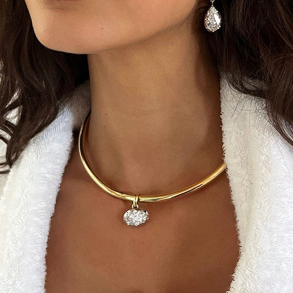 Oval Cut Diamond Bezel Setting Torque Necklace