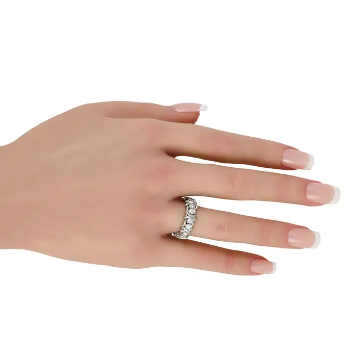 Luxury 16-stone Ring For Women In White Gold