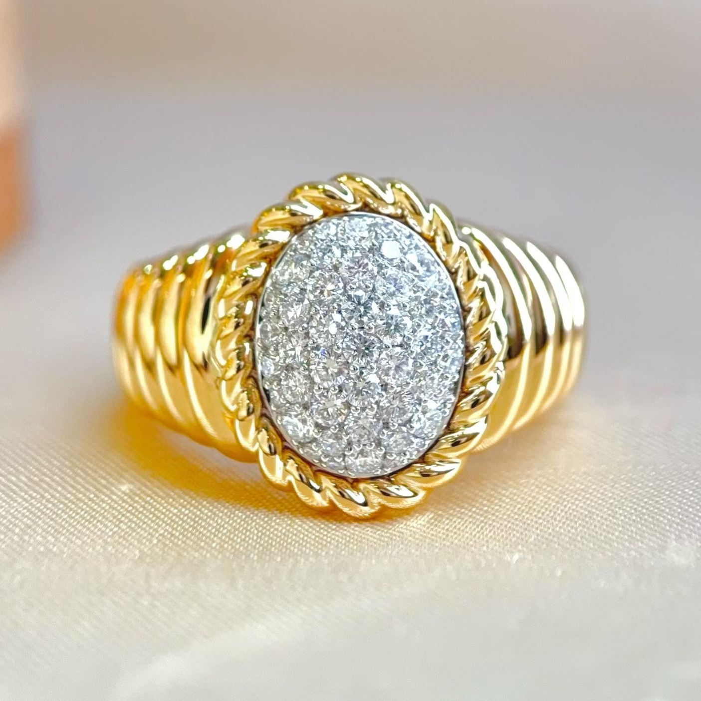 Vintage Round Cut White Sapphire Wedding Band