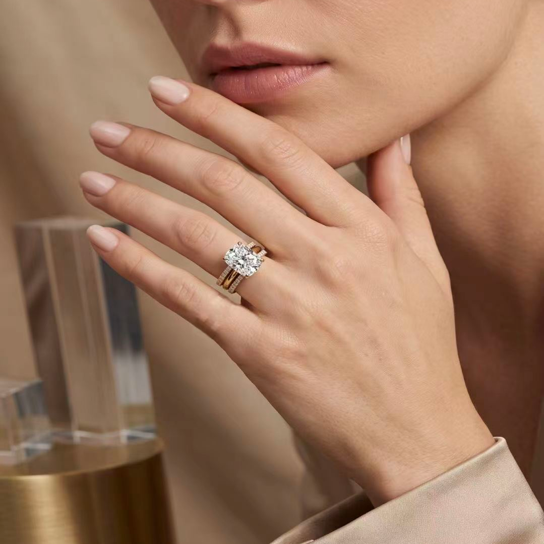 Original Design - 6ct Cushion Cut Moissanite Wedding Set （2pcs）