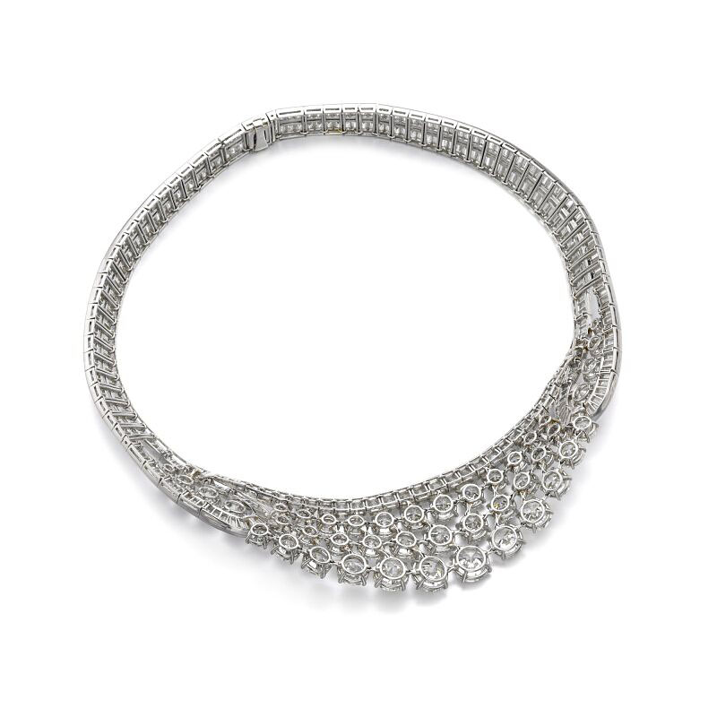 Multi-cut White Luxury Sapphire Necklace