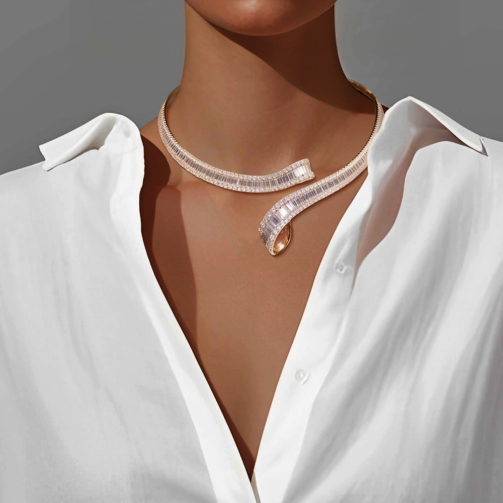 Luxury Open Design Baguette&Round Cut Diamond Necklace