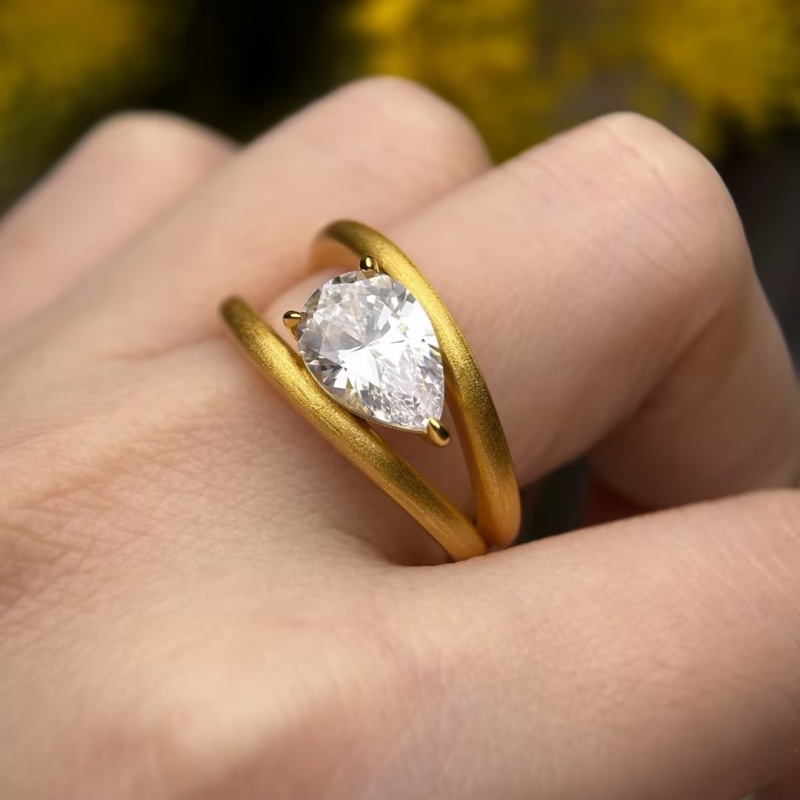 1.5ct Three-prong Setting Pear Cut White Sapphire Engagement Ring