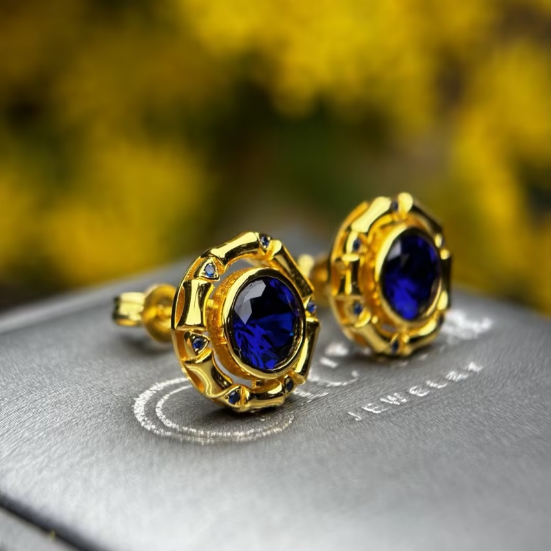 Original Design - 2ct Round Cut Blue Sapphire Studs Earrings