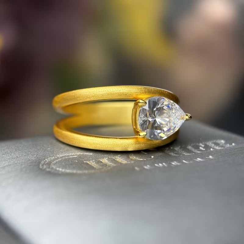 1.5ct Three-prong Setting Pear Cut White Sapphire Engagement Ring