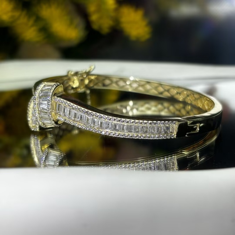 Fashion Baguette & Round Cut White Sapphire Tight Knot Bracelet